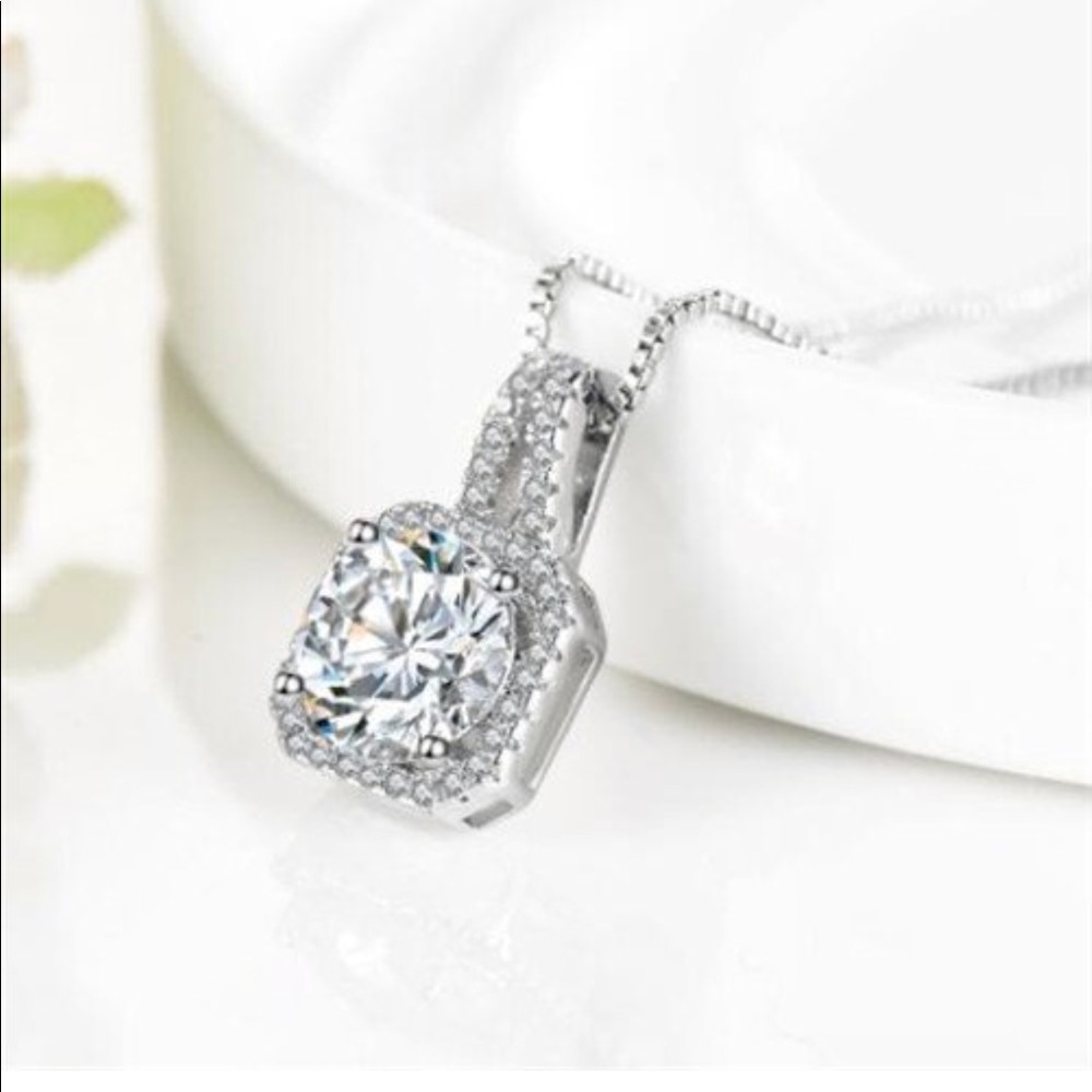 Elegant , 10K F, Silver CZ, 22 inch necklace - NEW - Picture 3 of 8